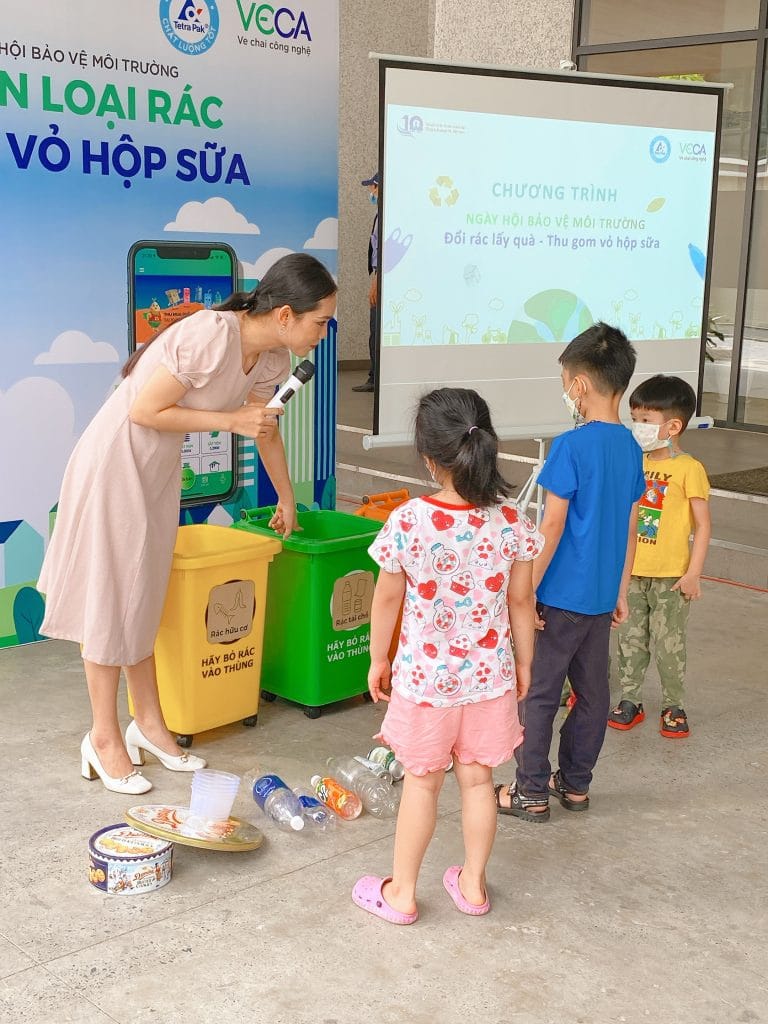 Thông tin, Giáo dục và Truyền thông (IEC)